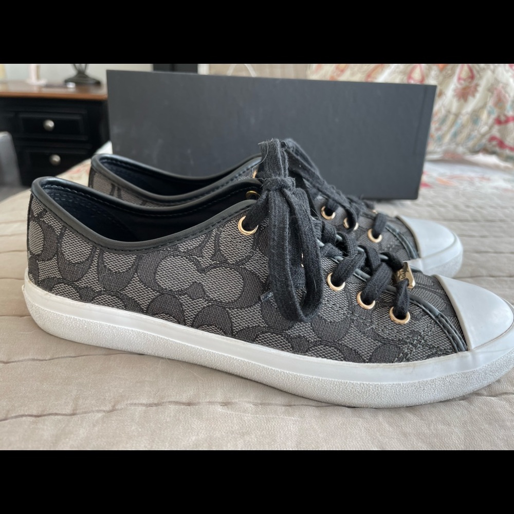 Women Coach Low Top Sneaker